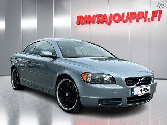 Volvo C70 1