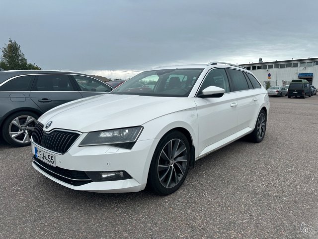 Skoda Superb 1