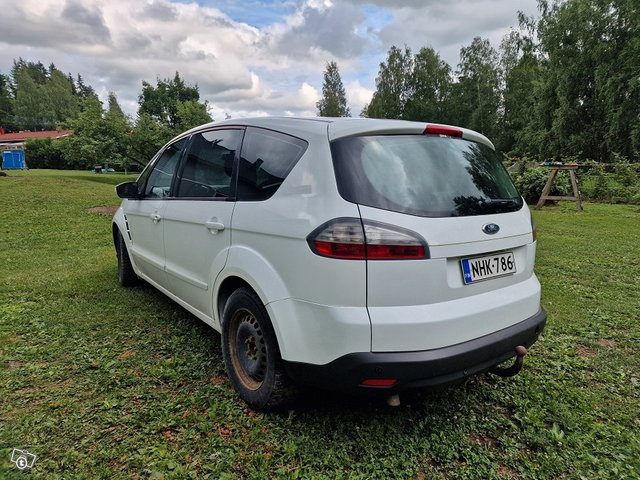 Ford S-Max 5