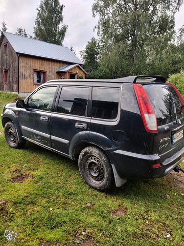 Nissan X-Trail 5