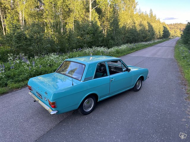 Ford Cortina, kuva 1