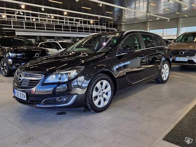 OPEL Insignia