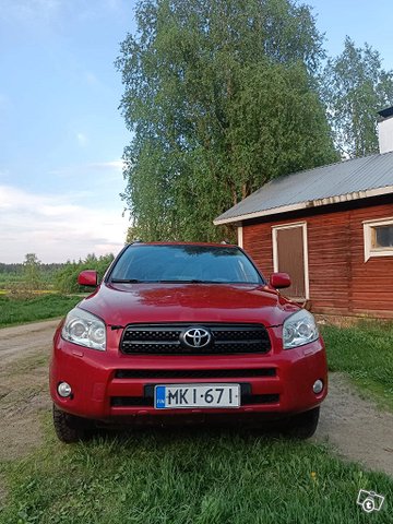 Toyota RAV4 11