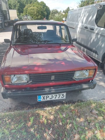 Lada 2105, kuva 1