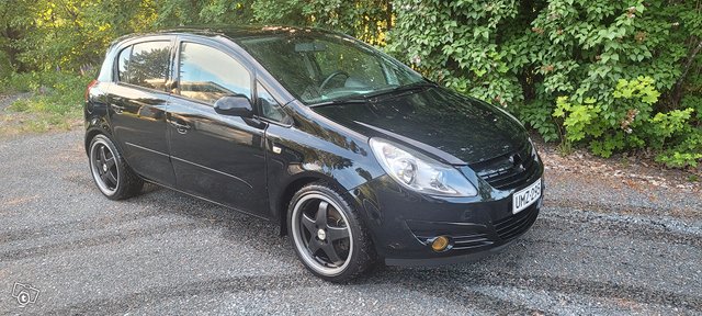 Opel Corsa, kuva 1