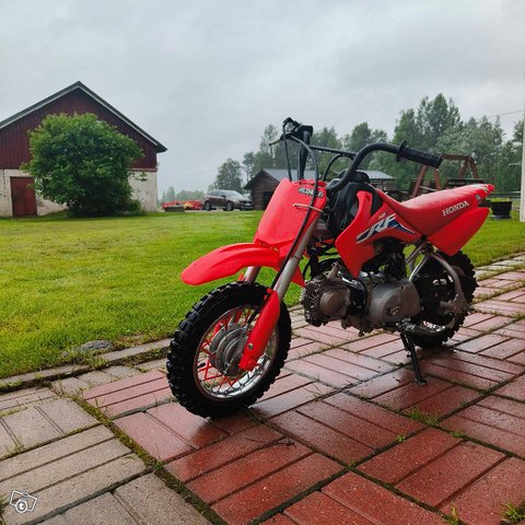 Honda CRF 2