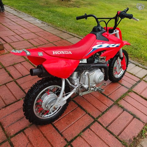 Honda CRF 4