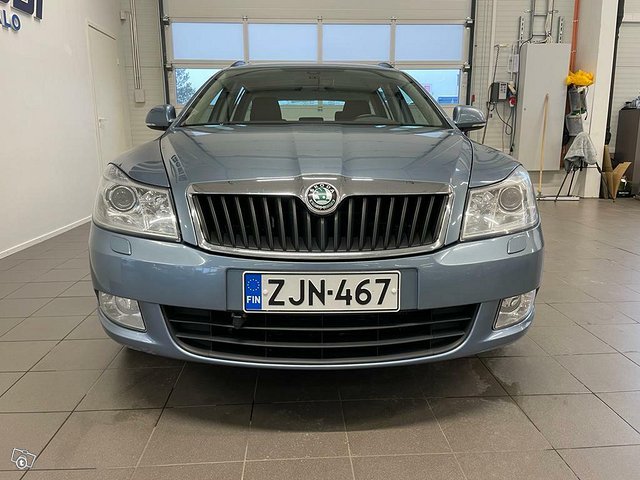 Skoda Octavia 10