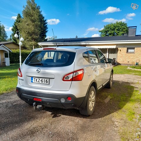 Nissan Qashqai 2