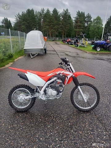 Honda CRF 2