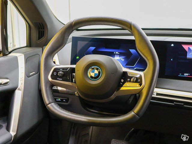 BMW IX 4