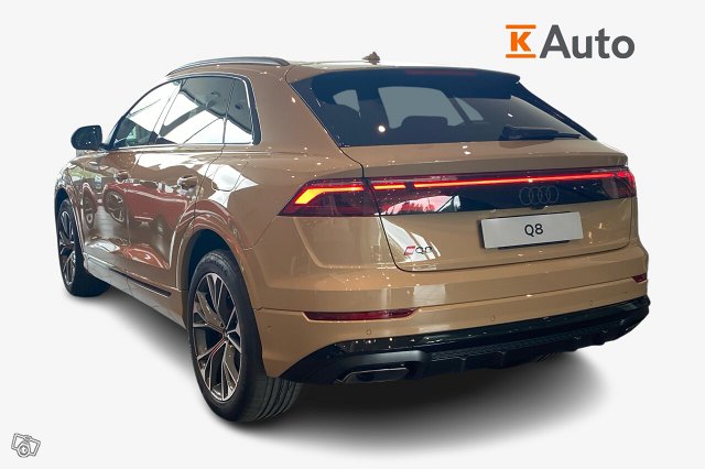 Audi Q8 2