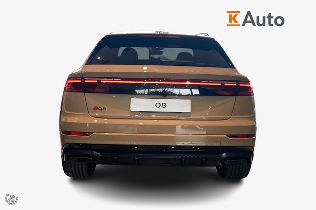 Audi Q8 3