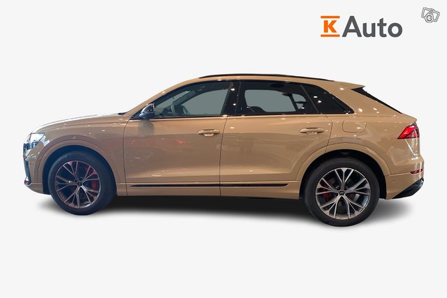 Audi Q8 5