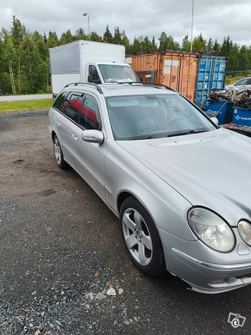 Mercedes-Benz E-sarja, kuva 1