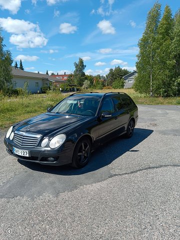 Mercedes-Benz E-sarja, kuva 1