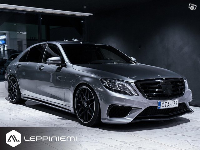 Mercedes-Benz S