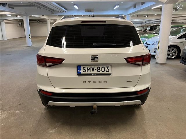 SEAT Ateca 4