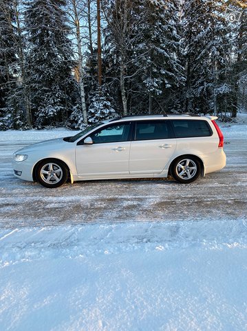 Volvo V70 10