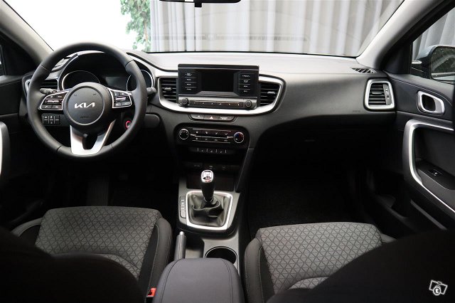 Kia Ceed 7