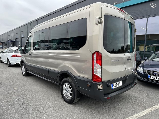 Ford Transit 12