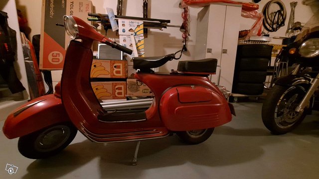 Vespa 150 Super 2