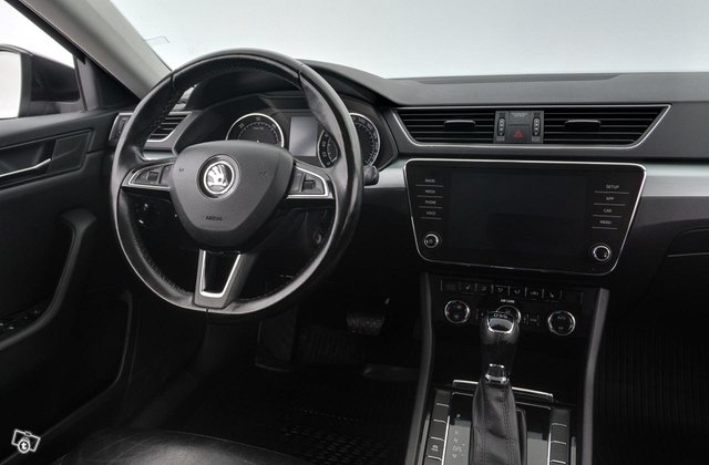 Skoda Superb 7