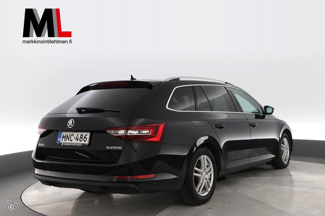 Skoda Superb 25