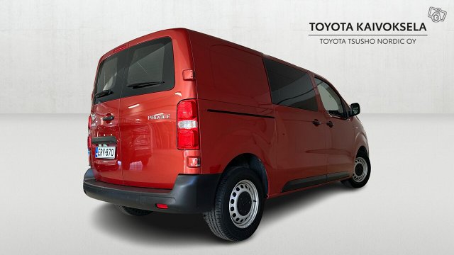 Toyota Proace 5