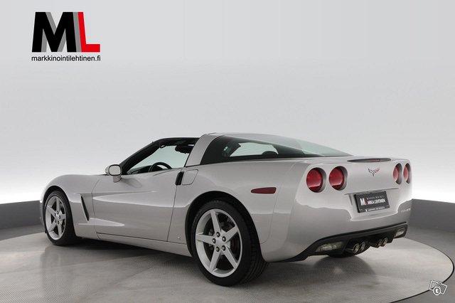 Chevrolet Corvette 13