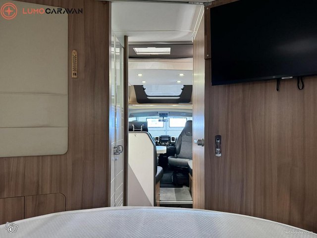 Adria Matrix 24