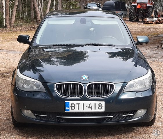 BMW 5-sarja, kuva 1