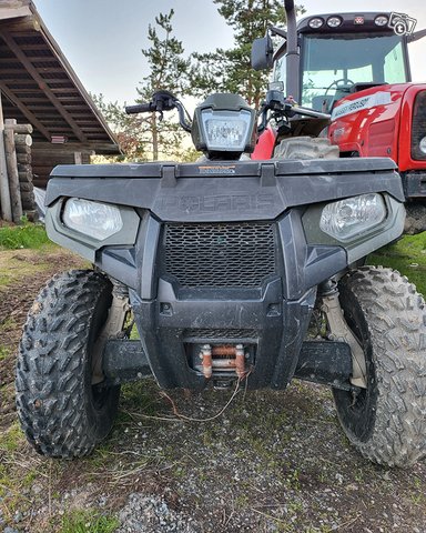 Polaris 500 mönkijä 1