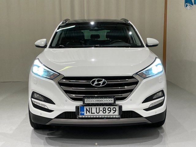 Hyundai Tucson 7