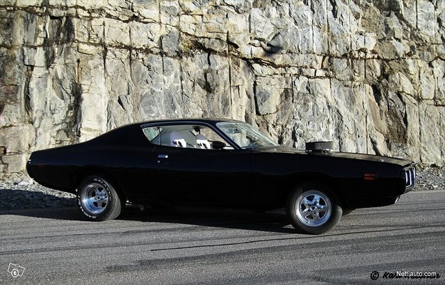 Dodge Charger 12