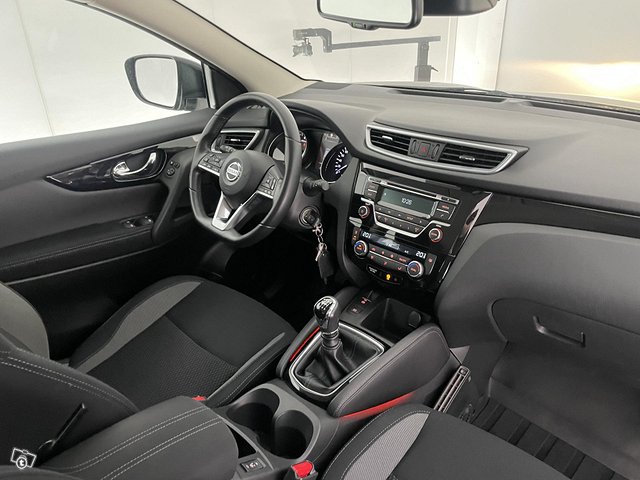 Nissan Qashqai 8