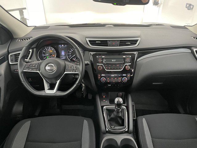 Nissan Qashqai 9