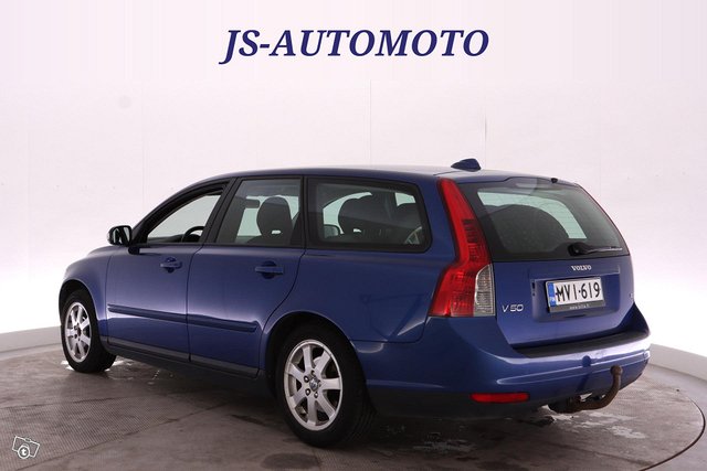 Volvo V50 24