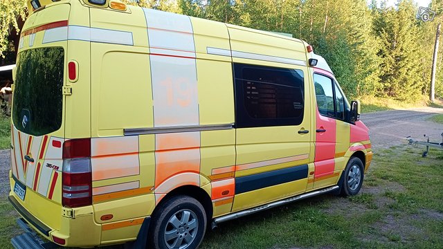 Mercedes-Benz Sprinter 3