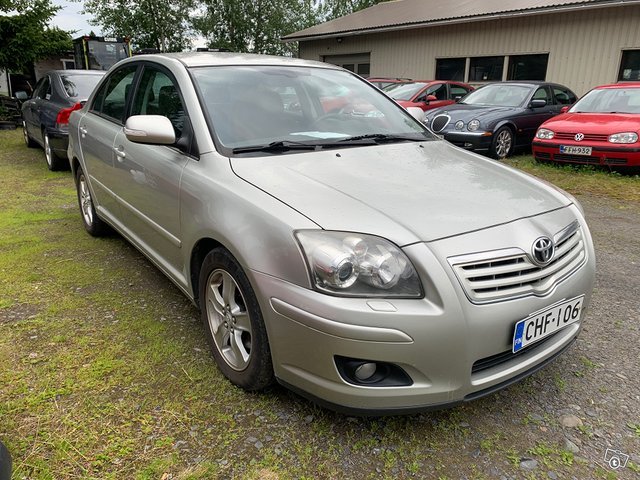 Toyota Avensis