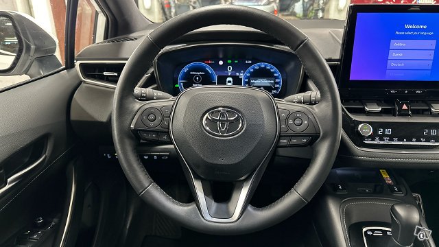 Toyota Corolla 12