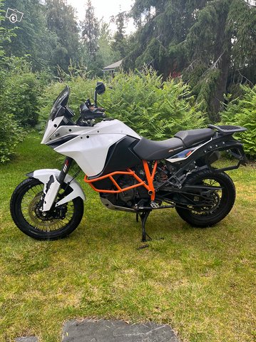 Ktm 1190 Adventure R 5