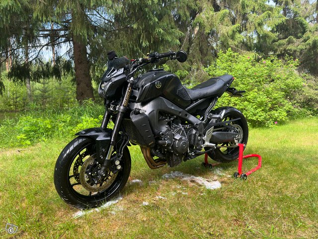 Yamaha MT-09 2021 2