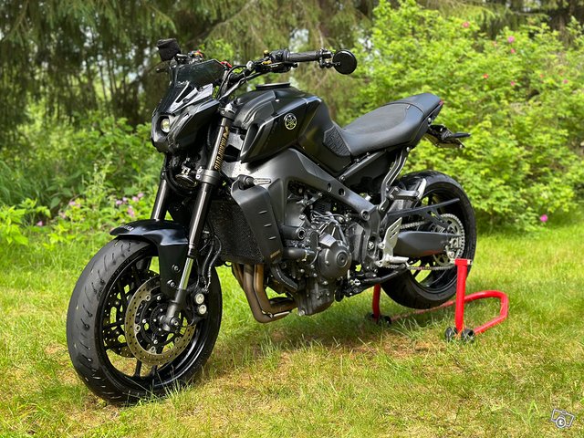 Yamaha MT-09 2021 7