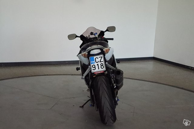 Suzuki GSX-R 6