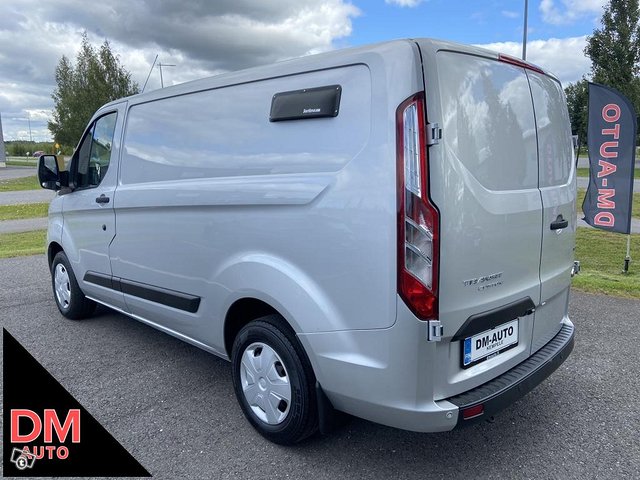 Ford Transit Custom 13