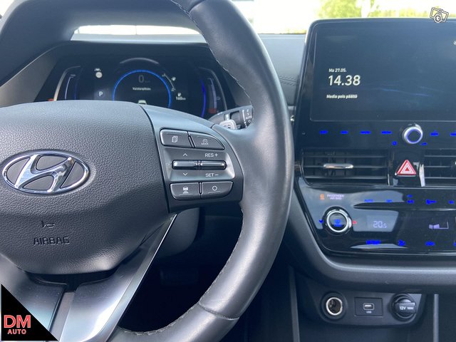 Hyundai Ioniq Electric 9