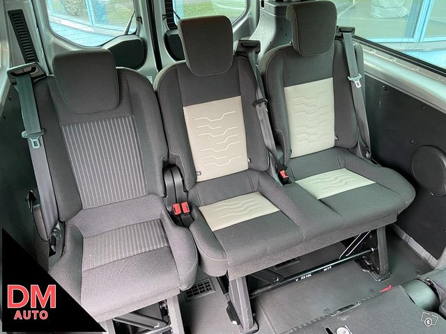 Ford Transit Custom 11