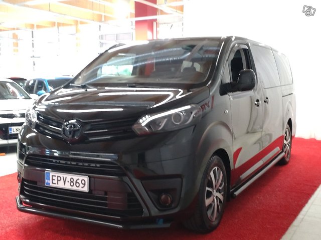 Toyota Proace Verso 8