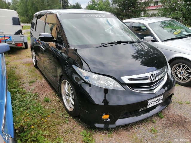 Honda Elysion, kuva 1